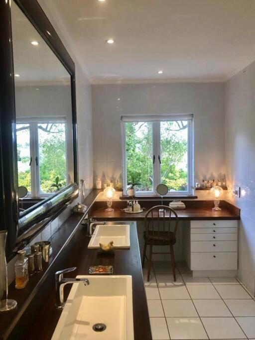 Villa Idyllic Constantia *